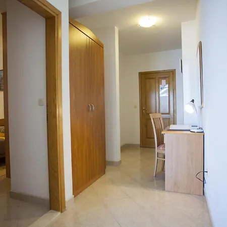 Maria Apartment *