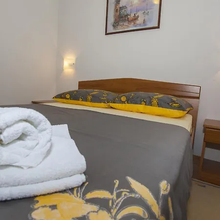Maria Apartment Drvenik (Split-Dalmatia)